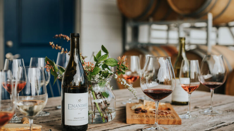Emandare Vineyard